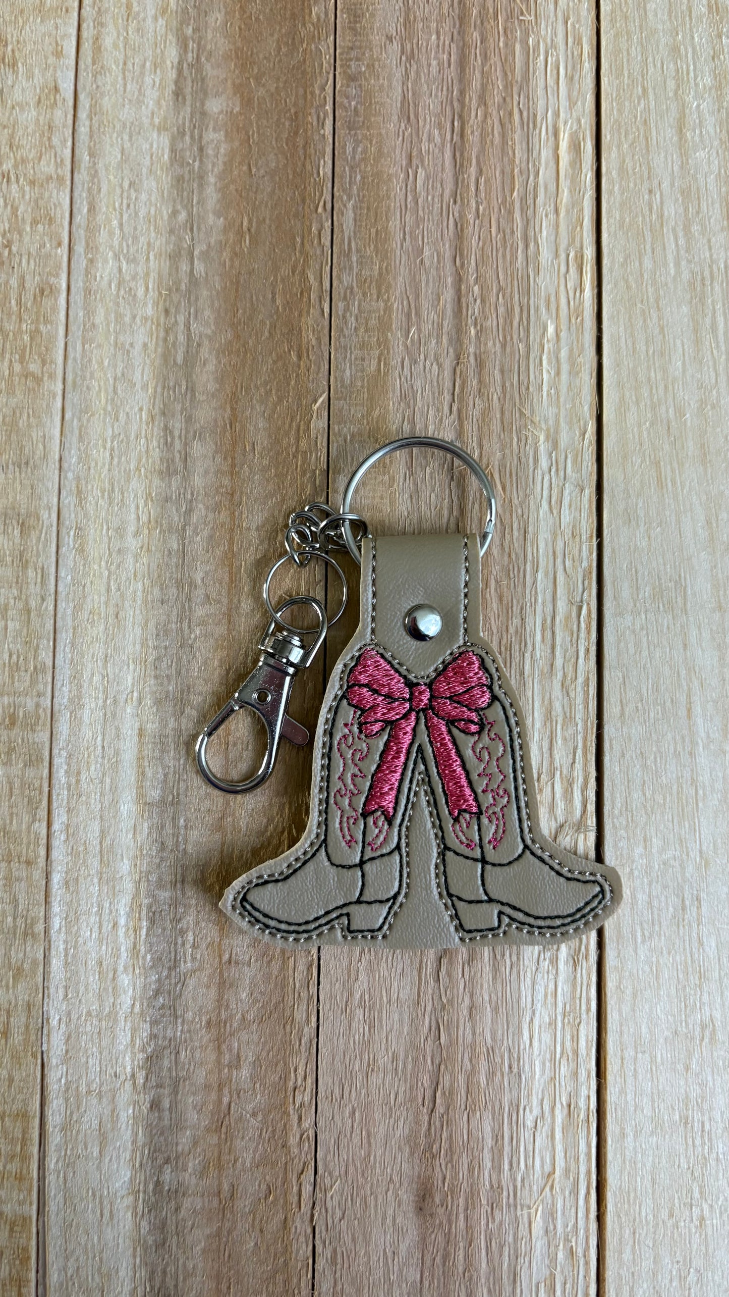Embroidered Cowgirl Boot Keychain with Pink Bow – Western Leatherette Key Fob, Cute Country Gift for Her, Bag Charm, Stocking Stuffer