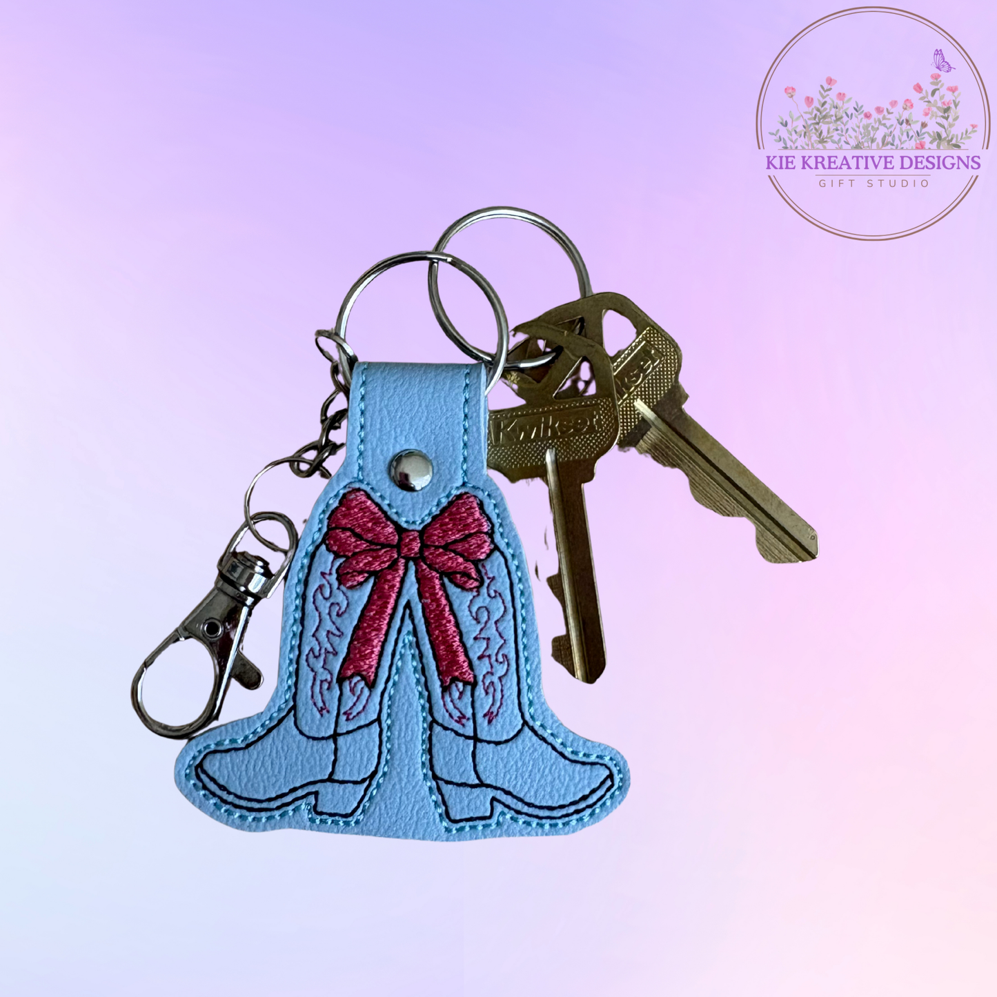 Embroidered Cowgirl Boot Keychain with Pink Bow – Western Leatherette Key Fob, Cute Country Gift for Her, Bag Charm, Stocking Stuffer