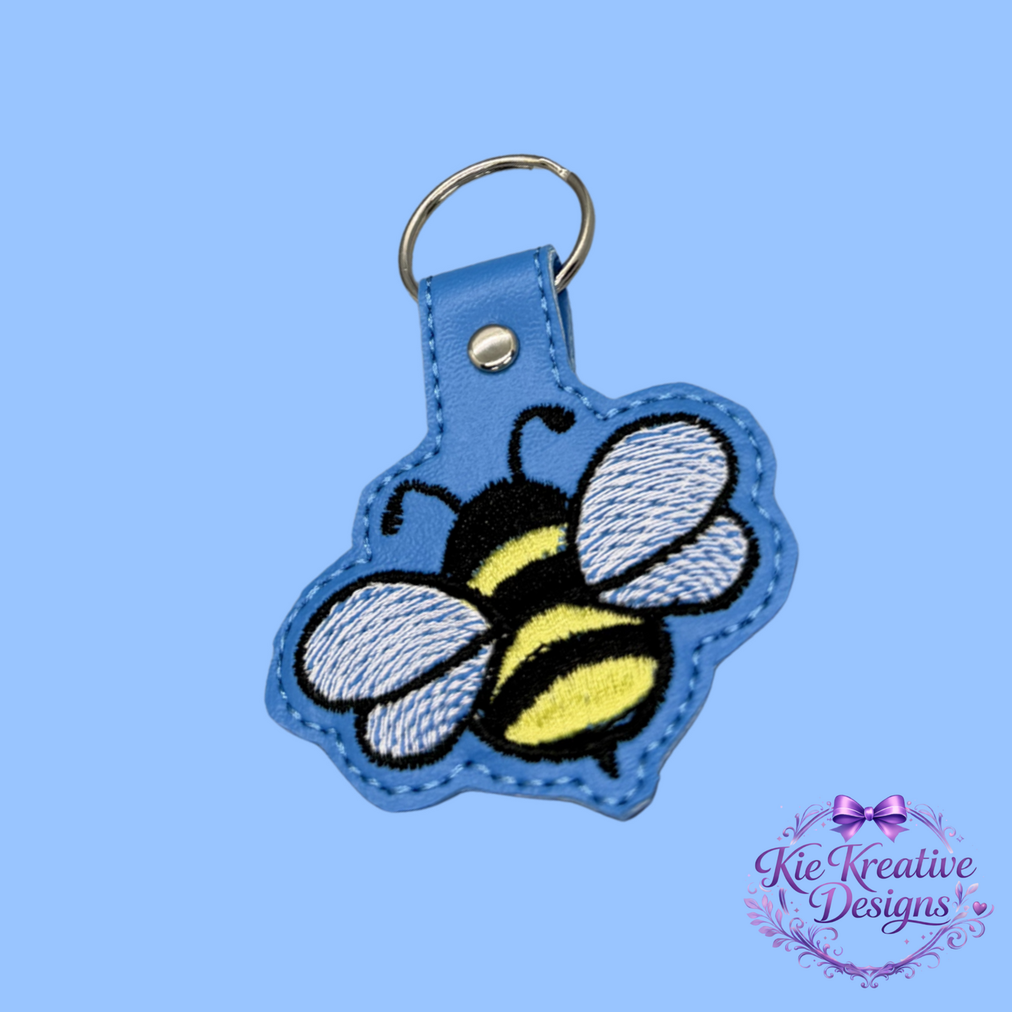 Embroidered Bee Keychain β Cute Bumblebee Key Fob β Spring Gift for Her β Teacher Appreciation Gift β Nature Lover Accessory β Bag Charm
