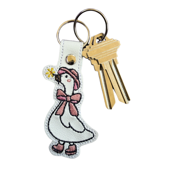 Coquette Goose Keychain, Cute Goose Keychain, Girly Animal Keychain, Embroidered Keychain, Cottagecore Gift, Aesthetic Gift for Her, Bag Charm