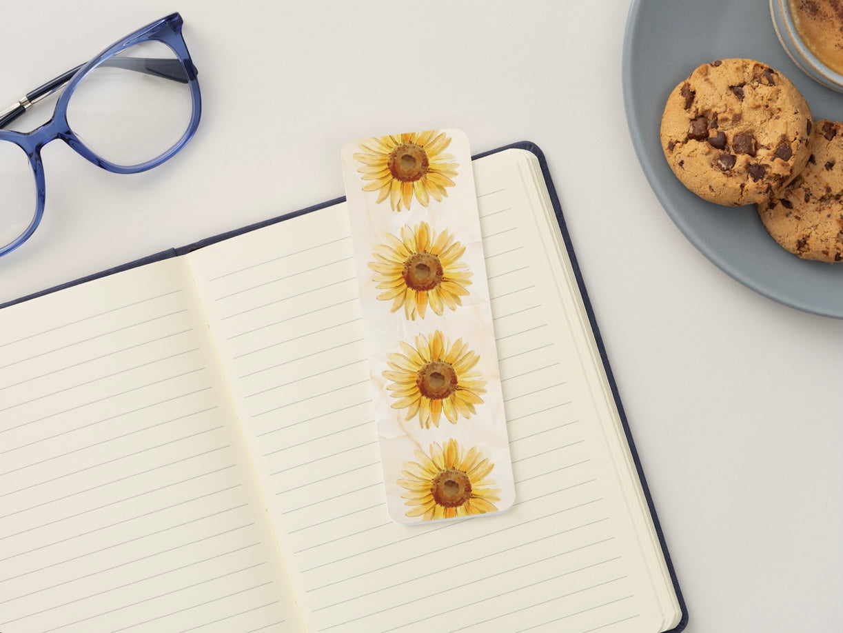 Sunflower Bookmark, Floral Bookmark, Yellow Flower Bookmark, Aesthetic Bookmark, Nature Bookmark, Book Lover Gift, Teacher Gift, Cute Reading Accessory