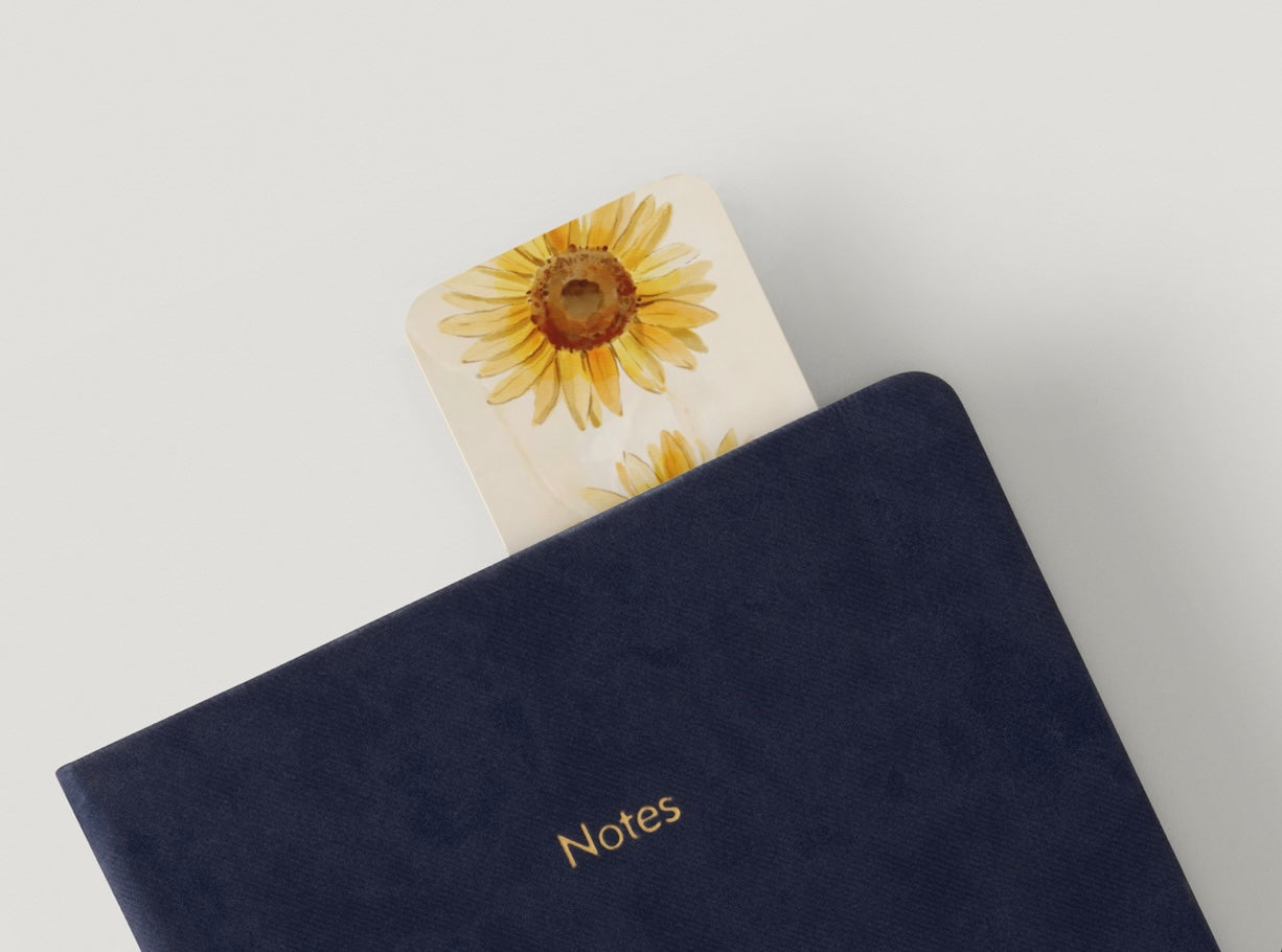 Sunflower Bookmark, Floral Bookmark, Yellow Flower Bookmark, Aesthetic Bookmark, Nature Bookmark, Book Lover Gift, Teacher Gift, Cute Reading Accessory