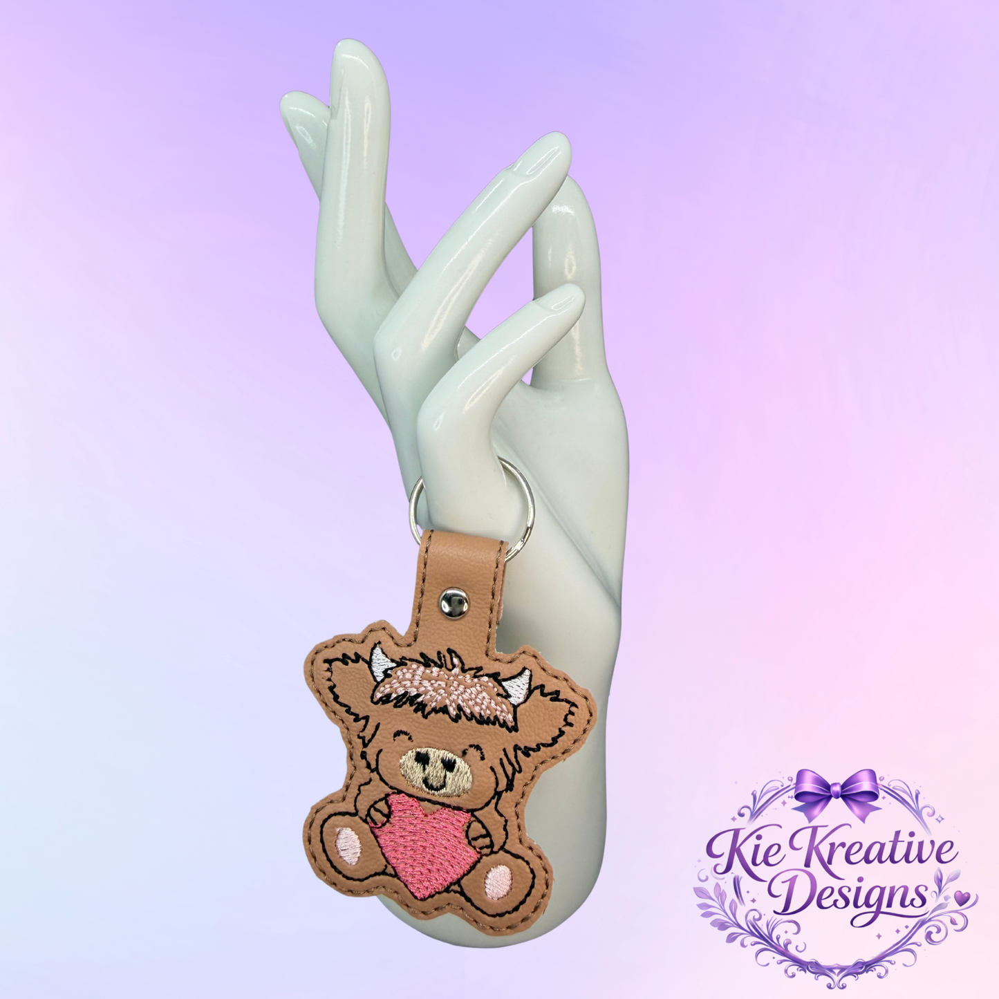 Highland Cow Heart Keychain – Cute Embroidered Cow Key Ring – Farm Animal Gift – Small Thoughtful Gift – Bag Charm – Valentine Gift Idea