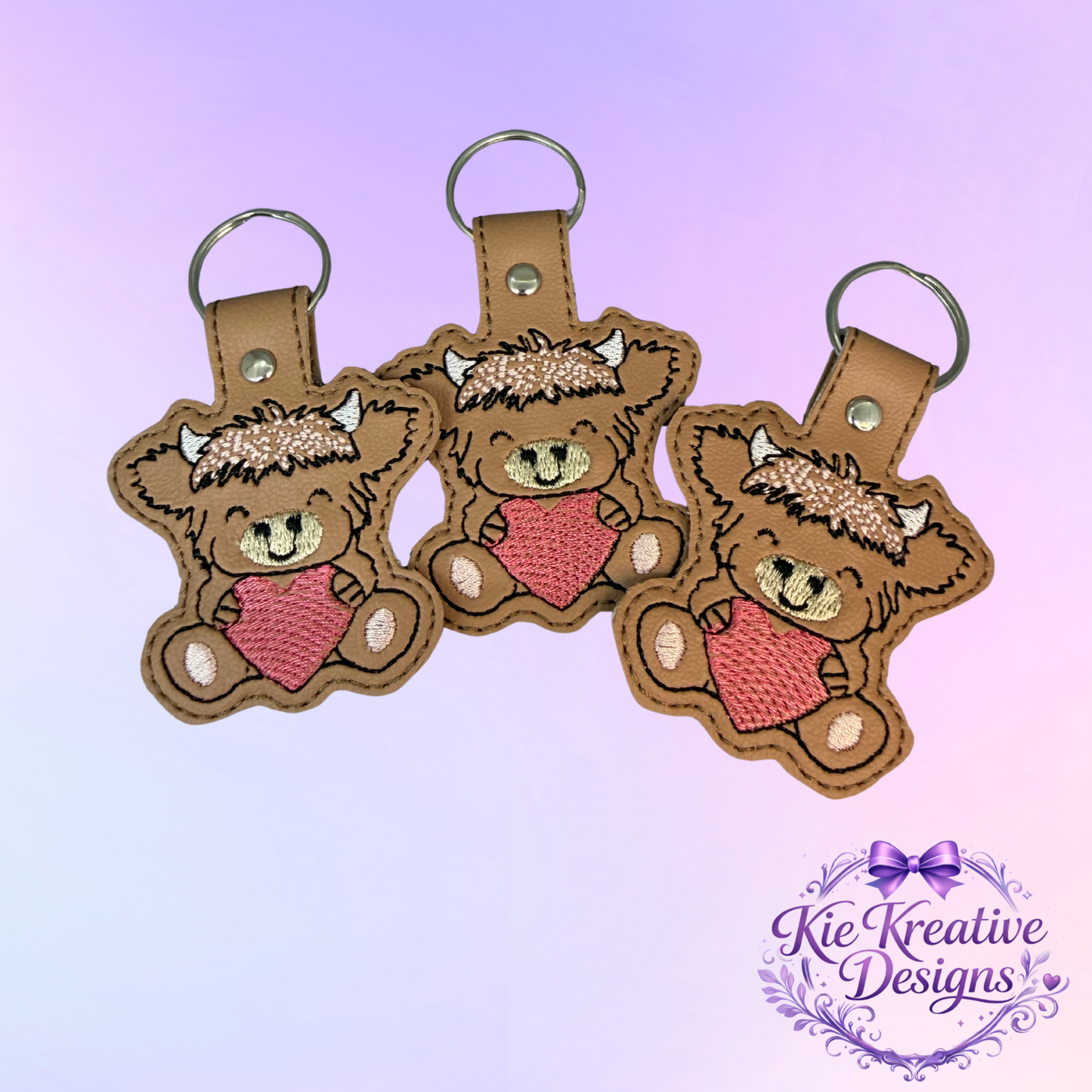 Highland Cow Heart Keychain – Cute Embroidered Cow Key Ring – Farm Animal Gift – Small Thoughtful Gift – Bag Charm – Valentine Gift Idea